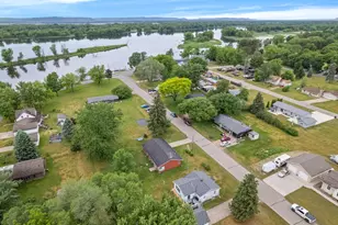 333 19th St, Buffalo City, WI 54622 - Photo 24