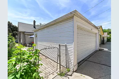 8138  Gridley Ave, Wauwatosa, WI 53213 - Photo 36