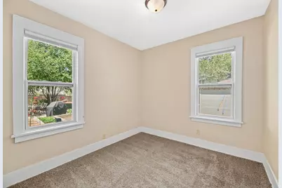 8138  Gridley Ave, Wauwatosa, WI 53213 - Photo 22