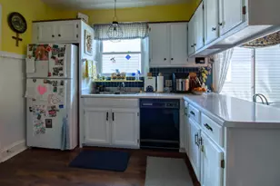 1944 S 72nd St, West Allis, WI 53219 - Photo 14