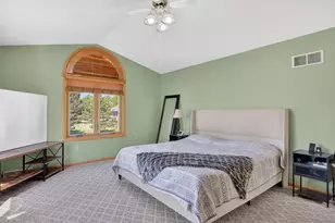 4577 Hunters Glen Dr, Sheboygan, WI 53083 - Photo 14