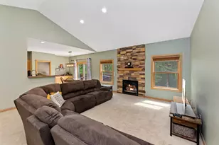 N15782 Delaney Rd, Trempealeau, WI 54661 - Photo 8