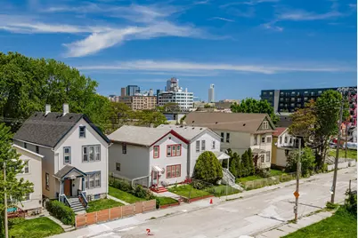 642 W Pierce St, Milwaukee, WI 53204 - Photo 6