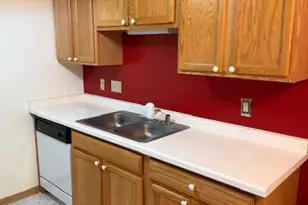 8333 Lexington Pl, Pleasant Prairie, WI 53158 - Photo 2