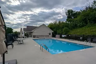 173 N Lapham St, Oconomowoc, WI 53066 - Photo 2