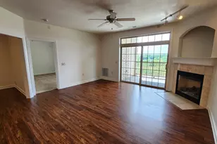 173 N Lapham St, Oconomowoc, WI 53066 - Photo 4