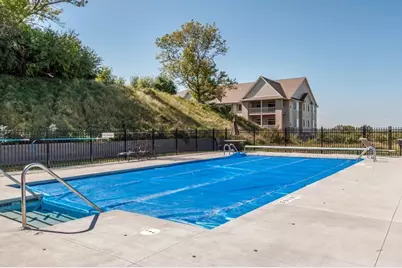 173 N Lapham St #104, Oconomowoc, WI 53066 - Photo 2