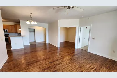 173 N Lapham St #104, Oconomowoc, WI 53066 - Photo 8