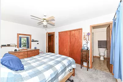 960 E Oakwood Rd, Oak Creek, WI 53154 - Photo 18