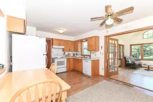 960 E Oakwood Rd, Oak Creek, WI 53154 - Photo 10