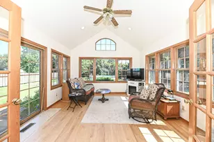 960 E Oakwood Rd, Oak Creek, WI 53154 - Photo 14