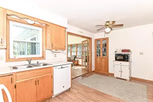 960 E Oakwood Rd, Oak Creek, WI 53154 - Photo 12