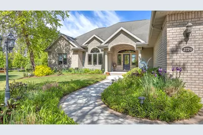 2720  Monarch Cir, Sheboygan, WI 53083 - Photo 6