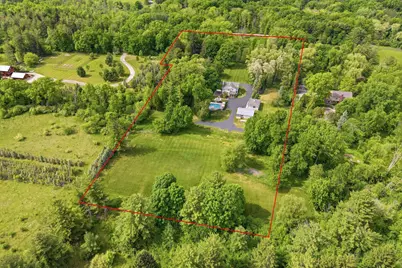 9431 W Hawthorne Rd, Mequon, WI 53097 - Photo 62