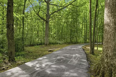 9431 W Hawthorne Rd, Mequon, WI 53097 - Photo 58