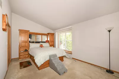 6168 S Creekside Dr #8, Cudahy, WI 53110 - Photo 22