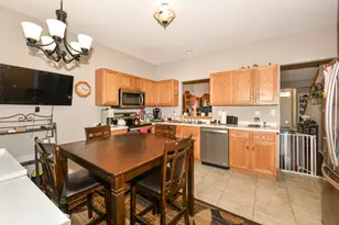 6168 S Creekside Dr, Cudahy, WI 53110 - Photo 14