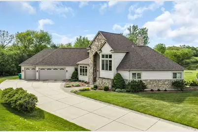 145  St James Cir, Racine, WI 53182 - Photo 1