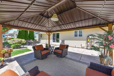 N65W15321  Blue Heron Dr, Menomonee Falls, WI 53051 - Photo 42