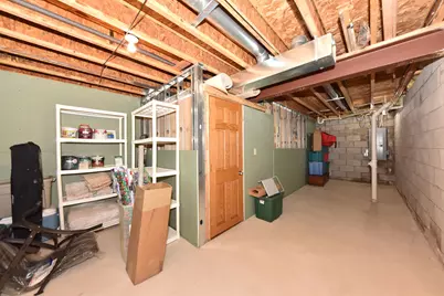 N65W15321  Blue Heron Dr, Menomonee Falls, WI 53051 - Photo 28