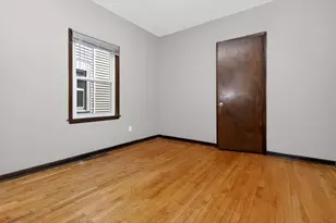 2955 N Holton St, Milwaukee, WI 53212 - Photo 12
