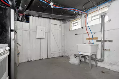 2955 N Holton St #2957, Milwaukee, WI 53212 - Photo 16