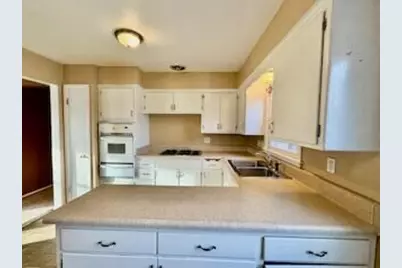 3444 S 76th St, Milwaukee, WI 53219 - Photo 8