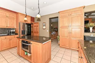 30927 Lawn Dr, Racine, WI 53185 - Photo 12
