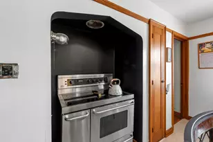 2804 N Avondale Blvd, Milwaukee, WI 53210 - Photo 6
