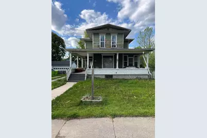 711 E Walworth Ave, Delavan, WI 53115 - Photo 2