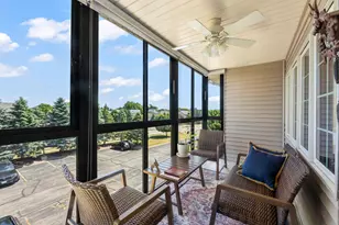 273 Oconomowoc Pkwy, Oconomowoc, WI 53066 - Photo 10