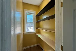 723 S 9th St, Milwaukee, WI 53215 - Photo 12