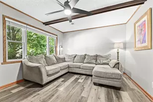 2115 Oaklawn Ave, Waukesha, WI 53188 - Photo 8