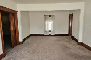 2023 S 10th St, Manitowoc, WI 54220 - Photo 8