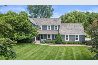 11912 N Lantern Ln, Mequon, WI 53092 - Photo 38