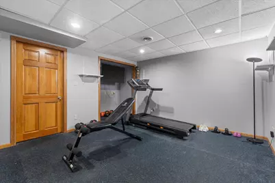 11912 N Lantern Ln, Mequon, WI 53092 - Photo 32