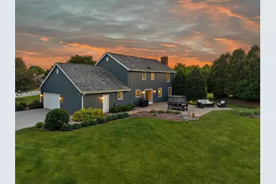 11912 N Lantern Ln, Mequon, WI 53092 - Photo 46