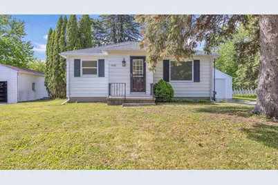 2305  Mayflower Ave, Sheboygan, WI 53083 - Photo 1