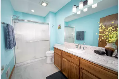 984  Bay View Cir, Mukwonago, WI 53149 - Photo 12