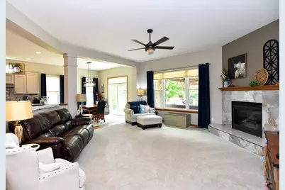 30936  Royal Hill Rd, Racine, WI 53105 - Photo 2