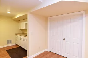 30936 Royal Hill Rd, Racine, WI 53105 - Photo 24