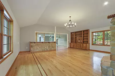 30737  Wild Goose Ln, Burlington, WI 53105 - Photo 8