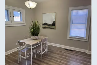 3716 W Branting Ln, Milwaukee, WI 53215 - Photo 2