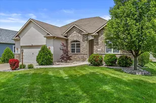 5736 84th St, Kenosha, WI 53142 - Photo 2
