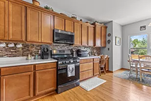 5736 84th St, Kenosha, WI 53142 - Photo 8