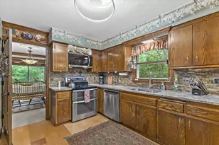 18435 Tilton Ct, Brookfield, WI 53045 - Photo 12