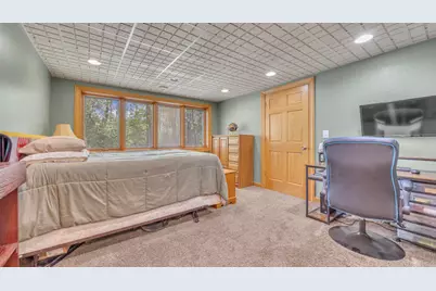 4564  Broadway St, Manitowoc, WI 54220 - Photo 22