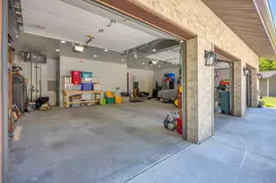 4564 Broadway St, Manitowoc, WI 54220 - Photo 28