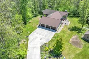 4564 Broadway St, Manitowoc, WI 54220 - Photo 38
