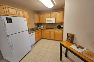 123 Center St, Lake Geneva, WI 53147 - Photo 4